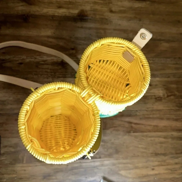 💥NWOT CIROA Pineapple Hello Summer WINE CADDY Strap FAUX RESIN WICKER - Picture 4 of 12